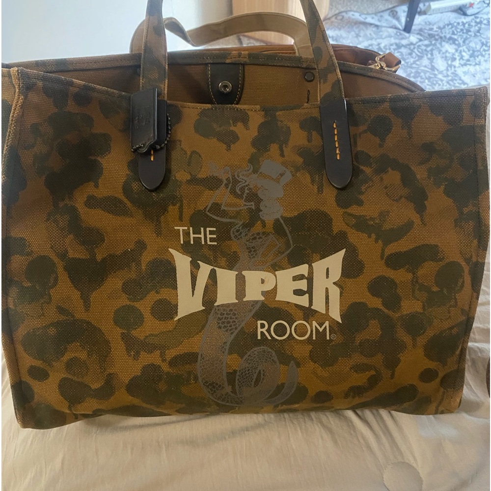 Coach/ authentic big slightly used